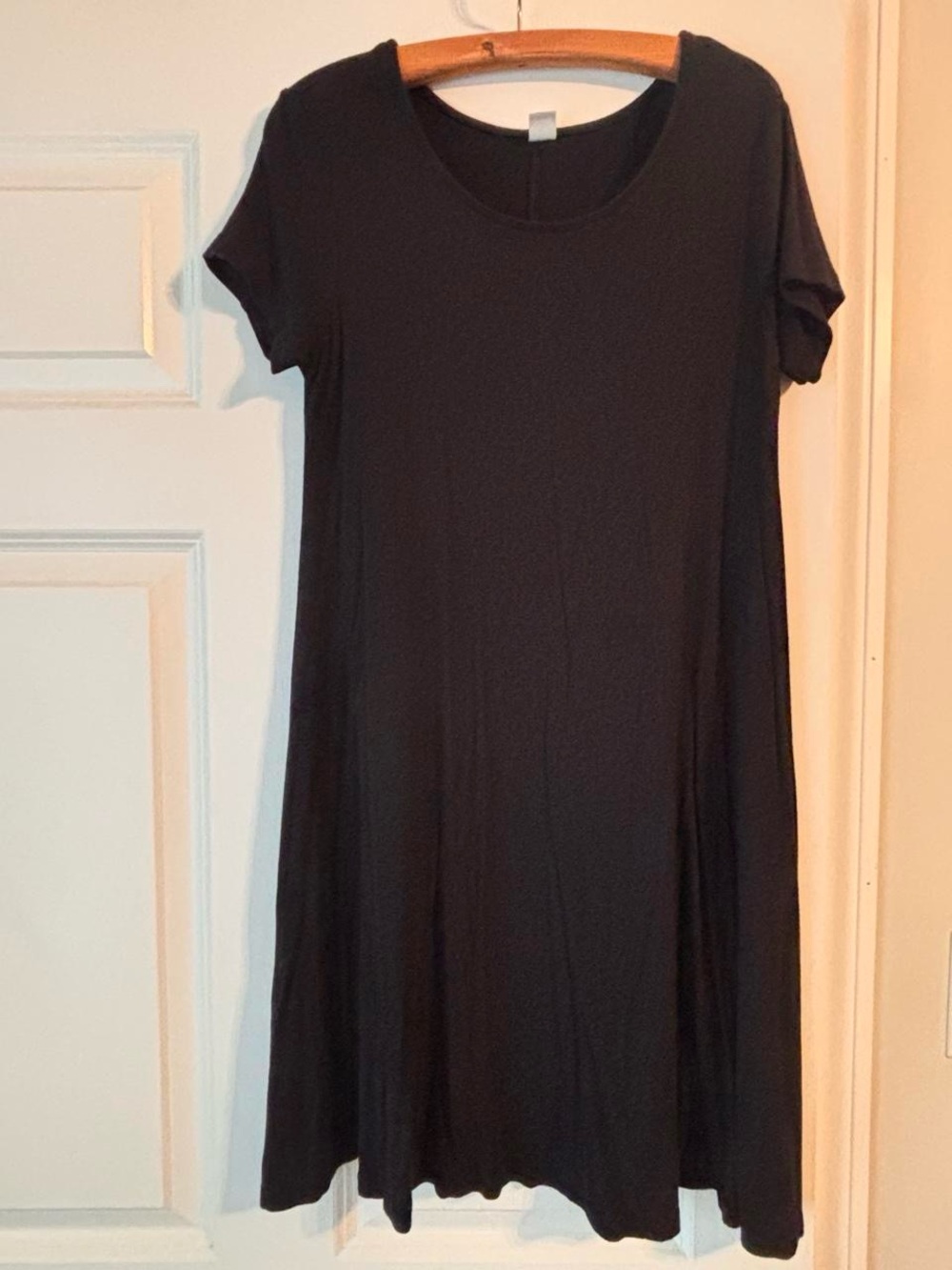 Old Navy Black Short-Sleeve A-Line Dress